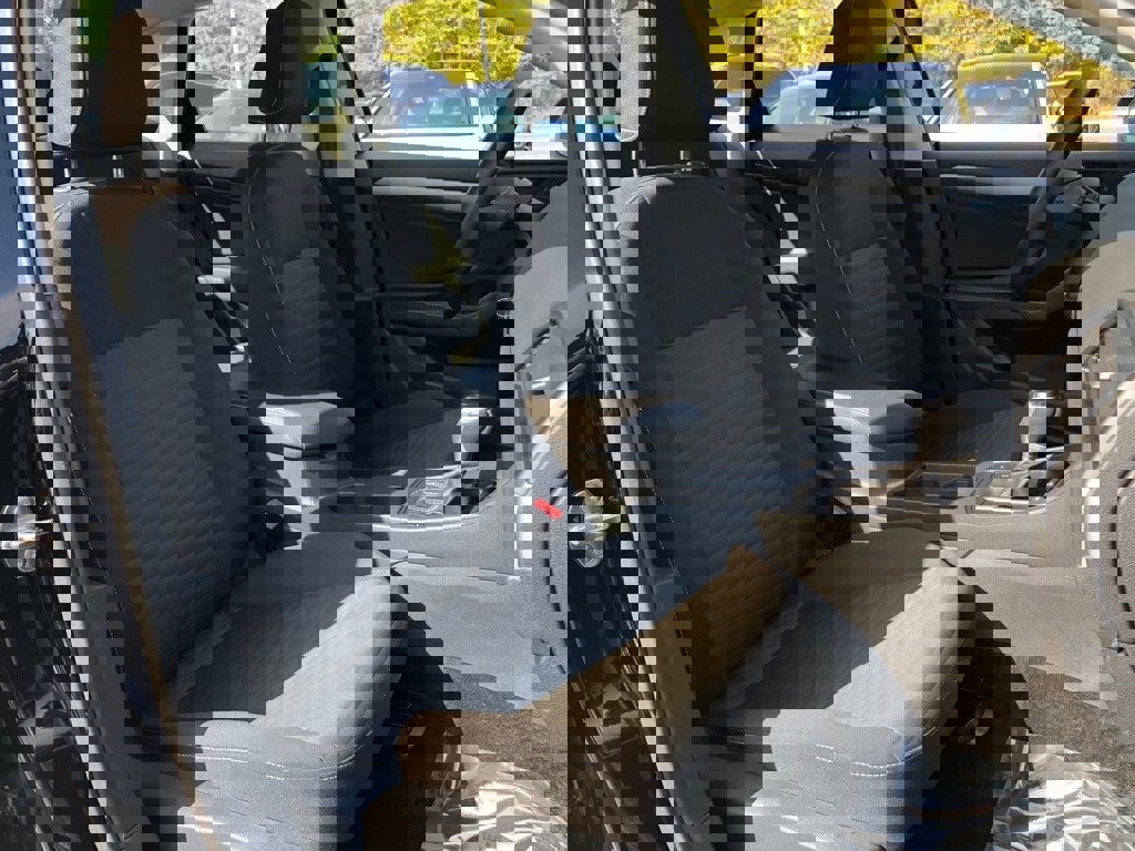 Used 2024 Volkswagen Jetta S image 31