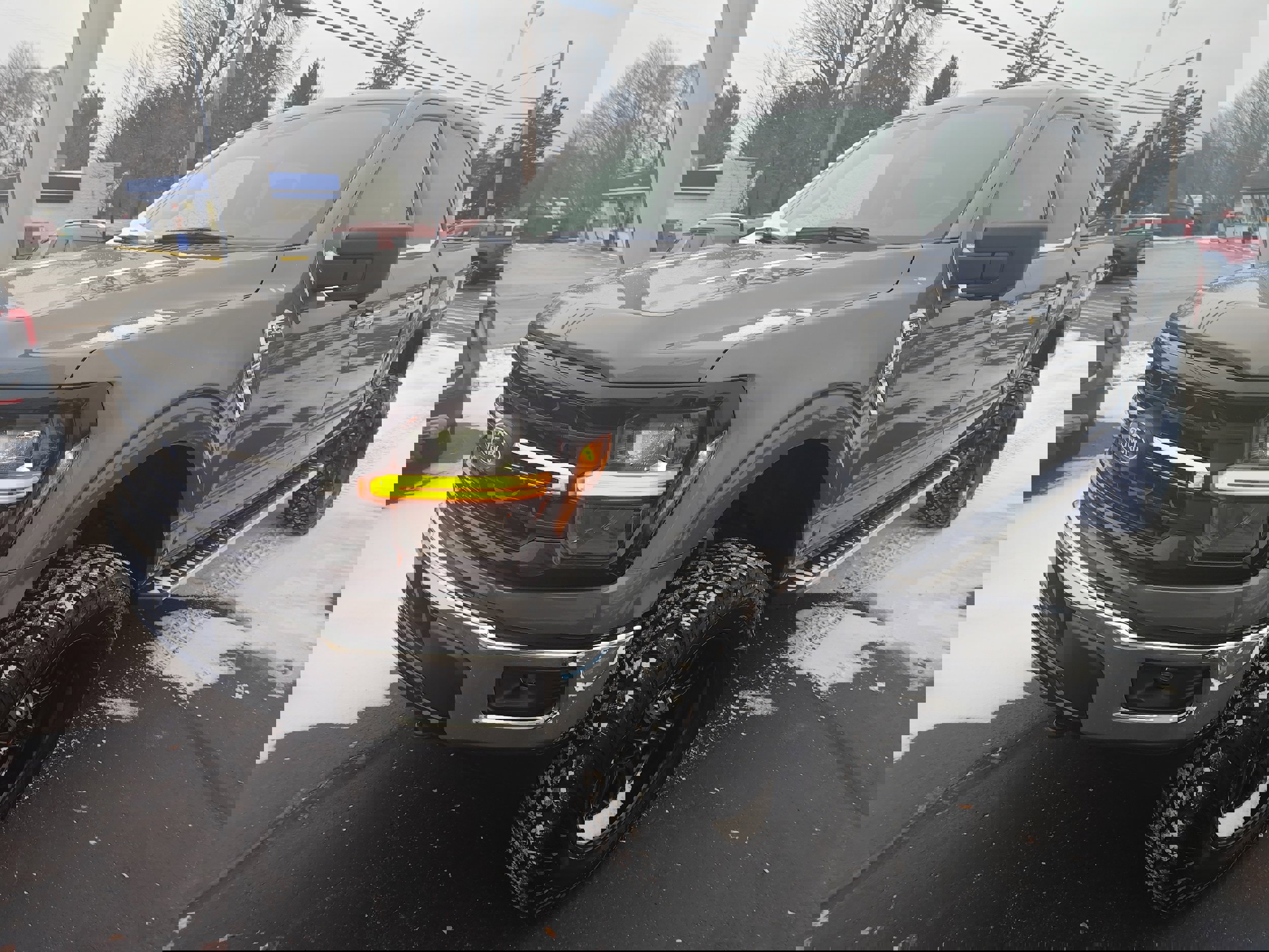 Used 2024 Ford F150 XLT w/ Tow/Haul Package image 2