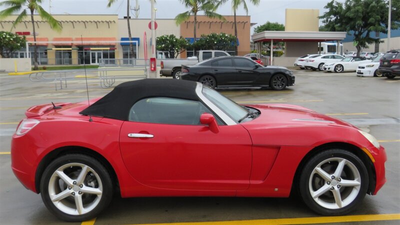 Used 2008 Saturn Sky RWD image 5