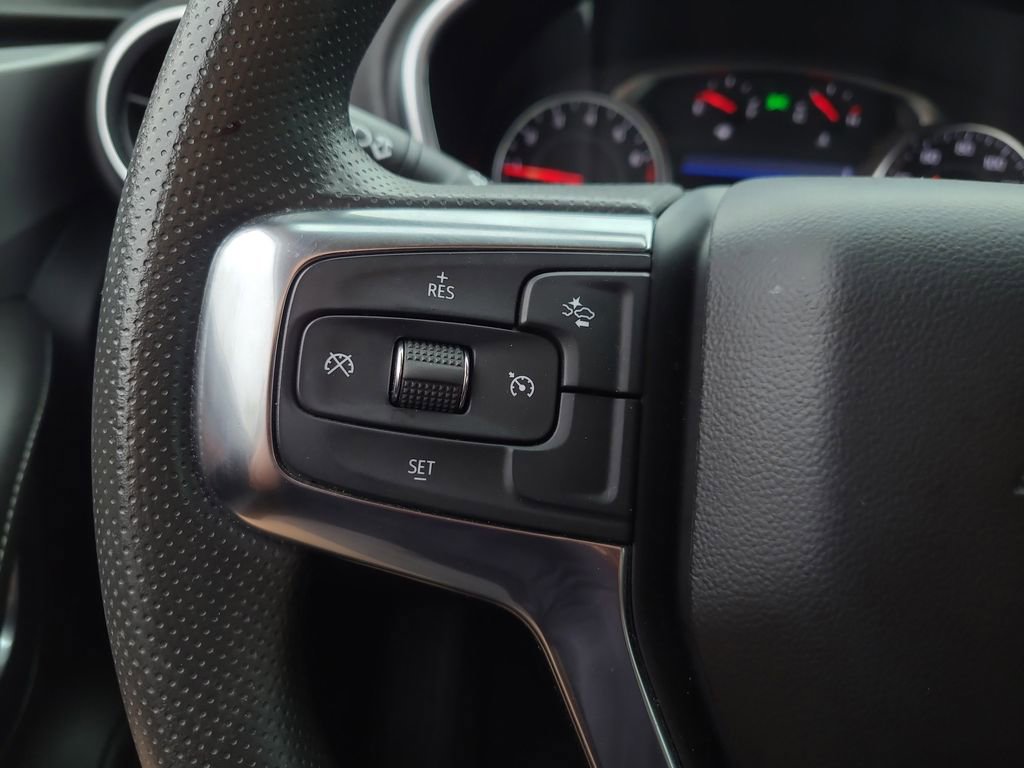 Used 2024 Chevrolet Blazer LT w/ Midnight/Sport Edition image 28