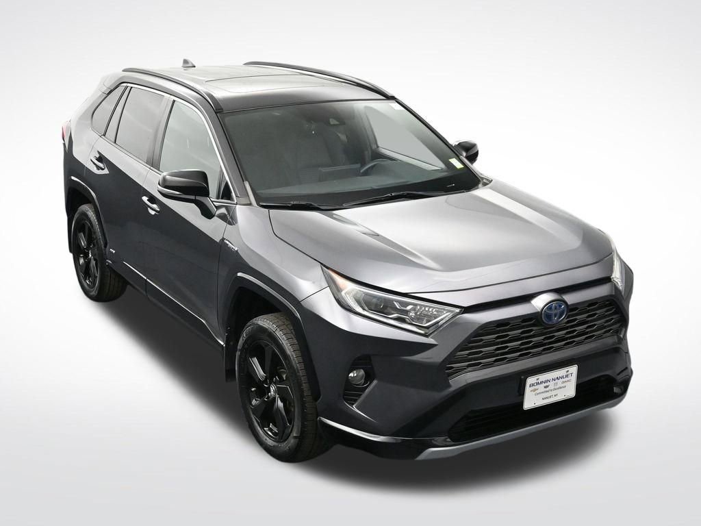 Used 2019 Toyota RAV4 XSE w/ Carpet Mat Package AWD/4WD image 23