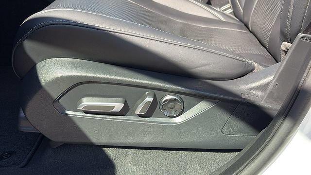 Certified 2023 Acura MDX SH-AWD w/ Technology Package image 11