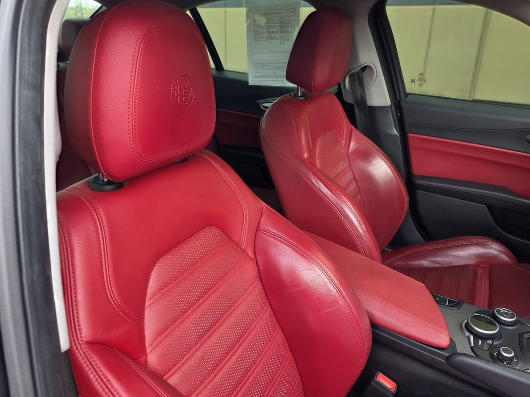 Used 2018 Alfa Romeo Giulia Ti Sport w/ Quick Order Package 22S Sport image 33