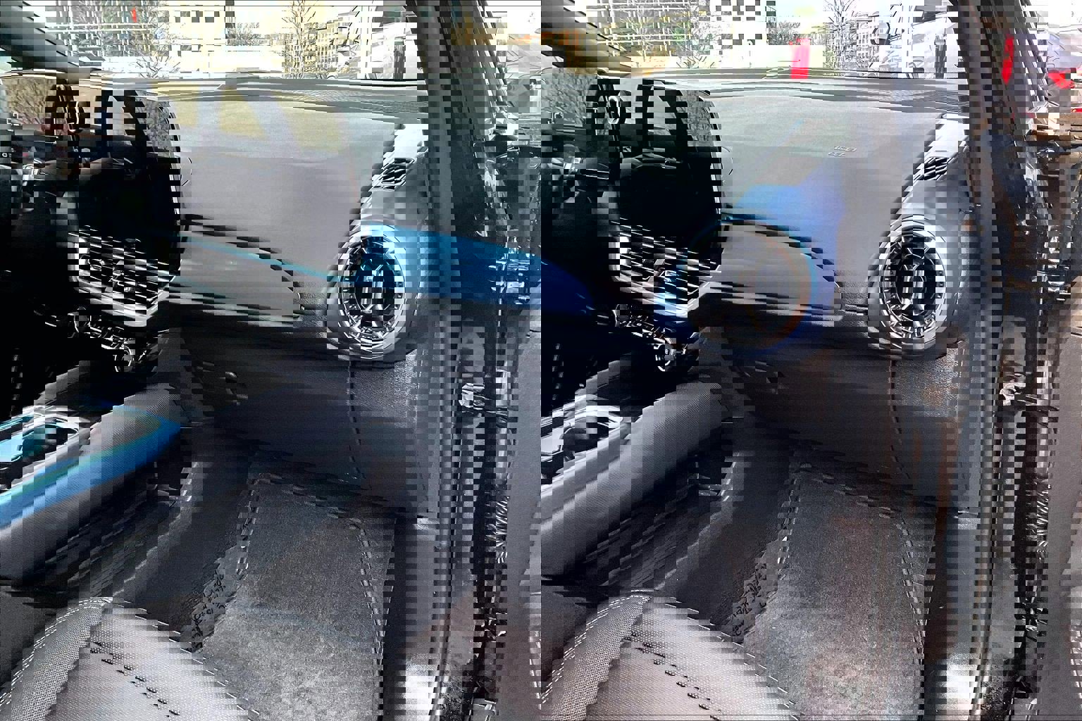 Used 2024 Chevrolet Equinox EV LT image 14