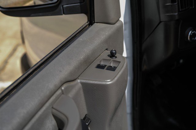 Used 2020 Chevrolet Express 2500 w/ Driver Convenience Package image 30