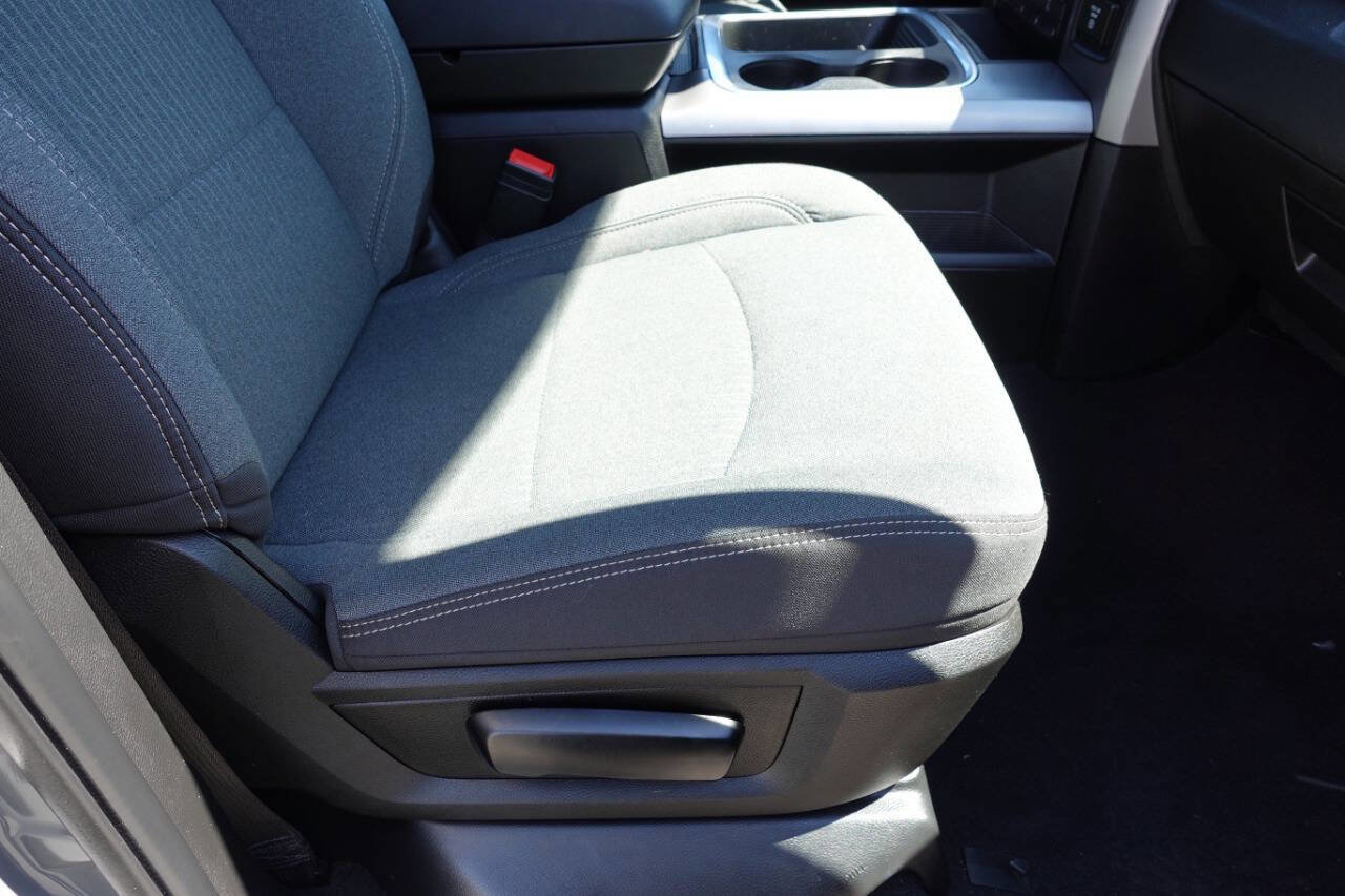 Used 2022 RAM 1500 Classic Warlock w/ Ceramic Grey Warlock Package image 29