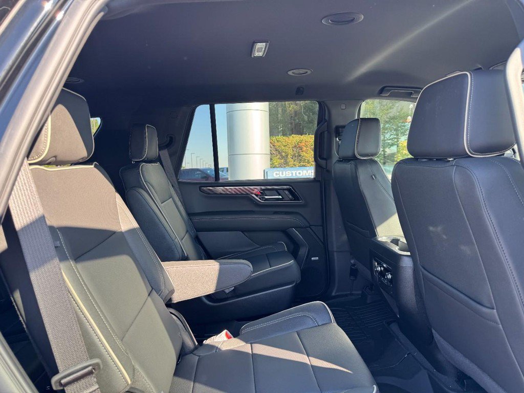 New 2026 GMC Yukon Elevation AWD/4WD image 5