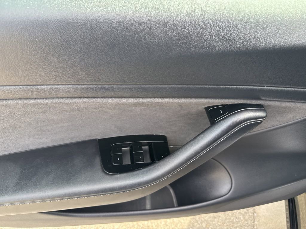 Used 2020 Tesla Model 3 Performance AWD/4WD image 12