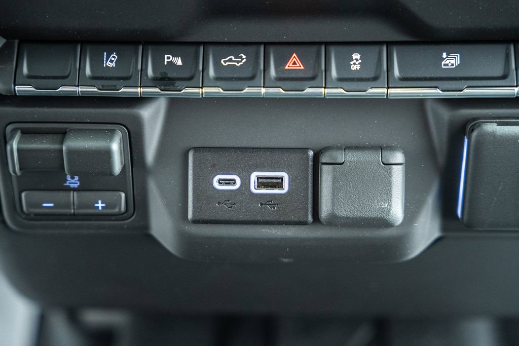 New 2026 Chevrolet Silverado 2500 Custom w/ Custom Value Package image 30