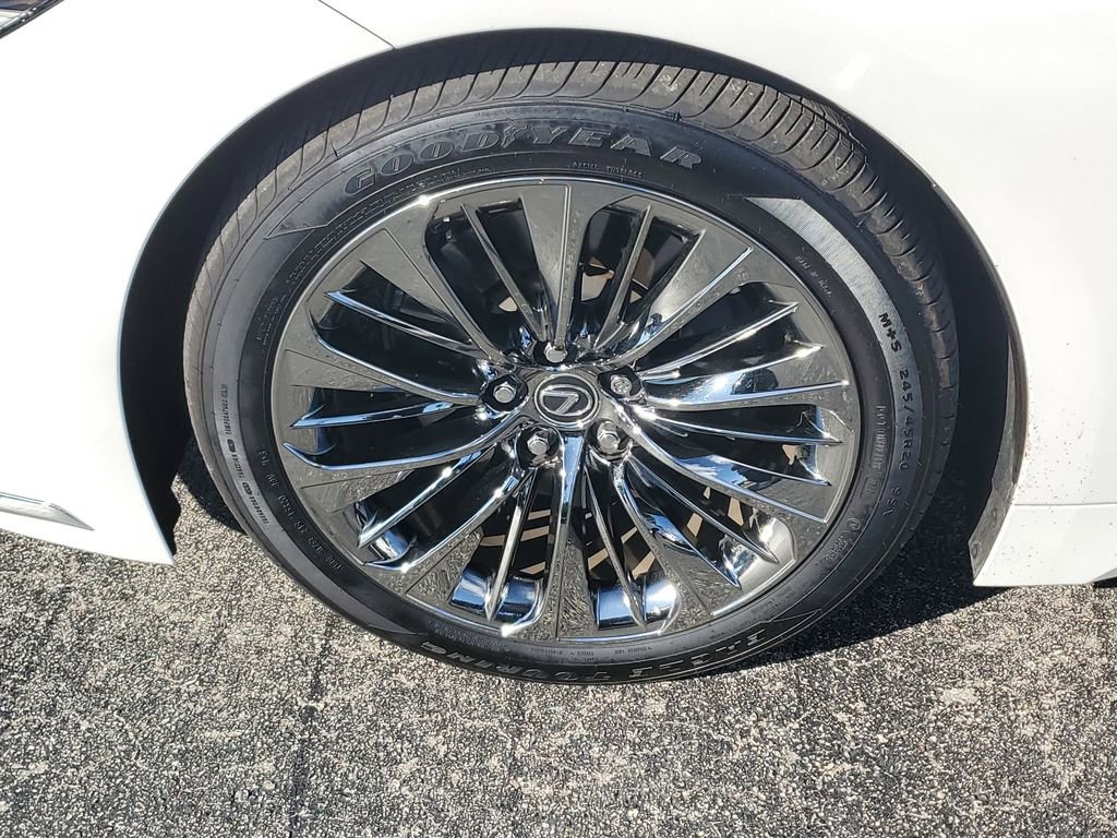 Used 2023 Lexus LS 500 Core w/ Interior Upgrade Package image 10