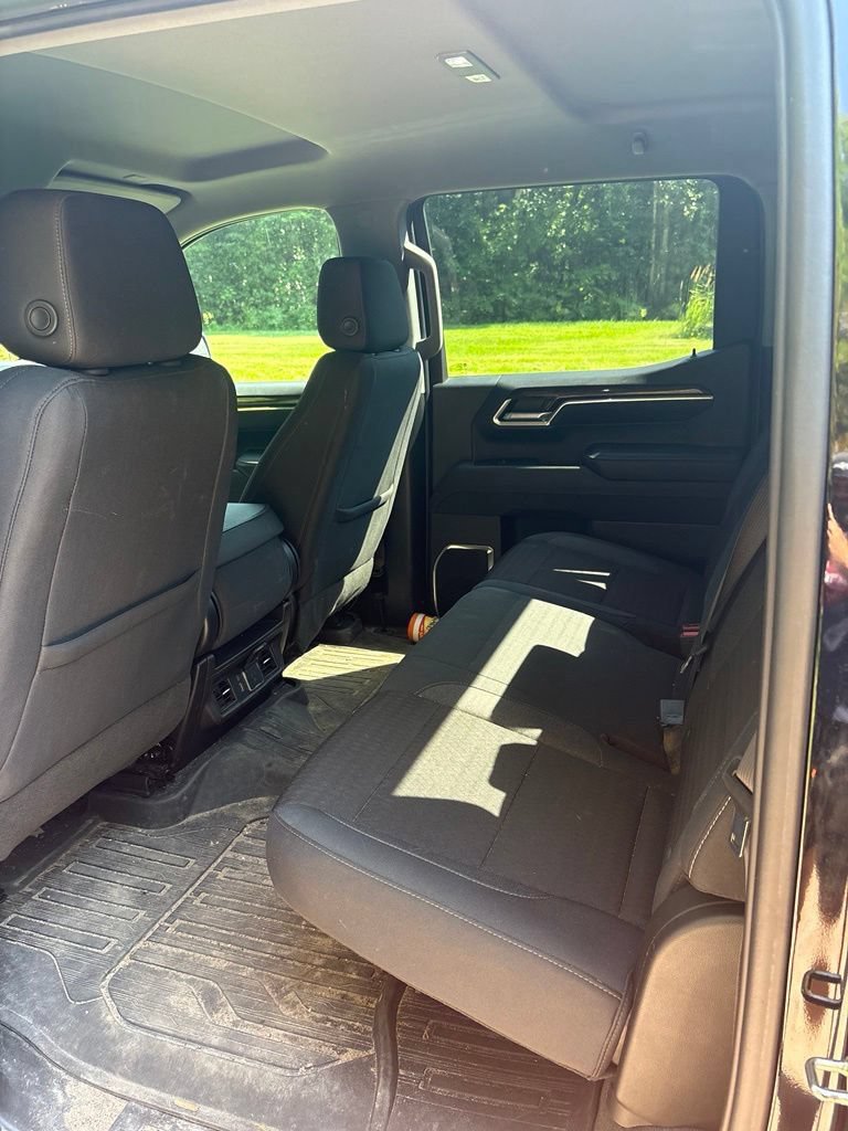 Used 2023 GMC Sierra 1500 SLE AWD/4WD image 4