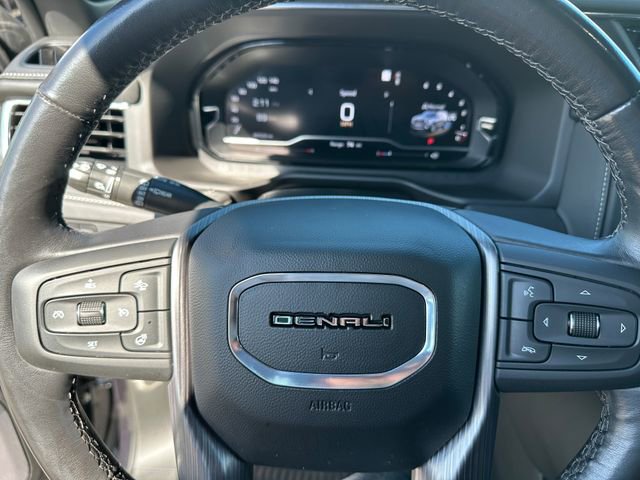 Used 2023 GMC Yukon Denali Ultimate AWD/4WD image 38