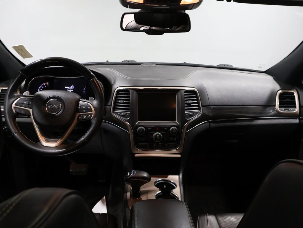 Used 2015 Jeep Grand Cherokee Overland w/ Advanced Technology Group image 19