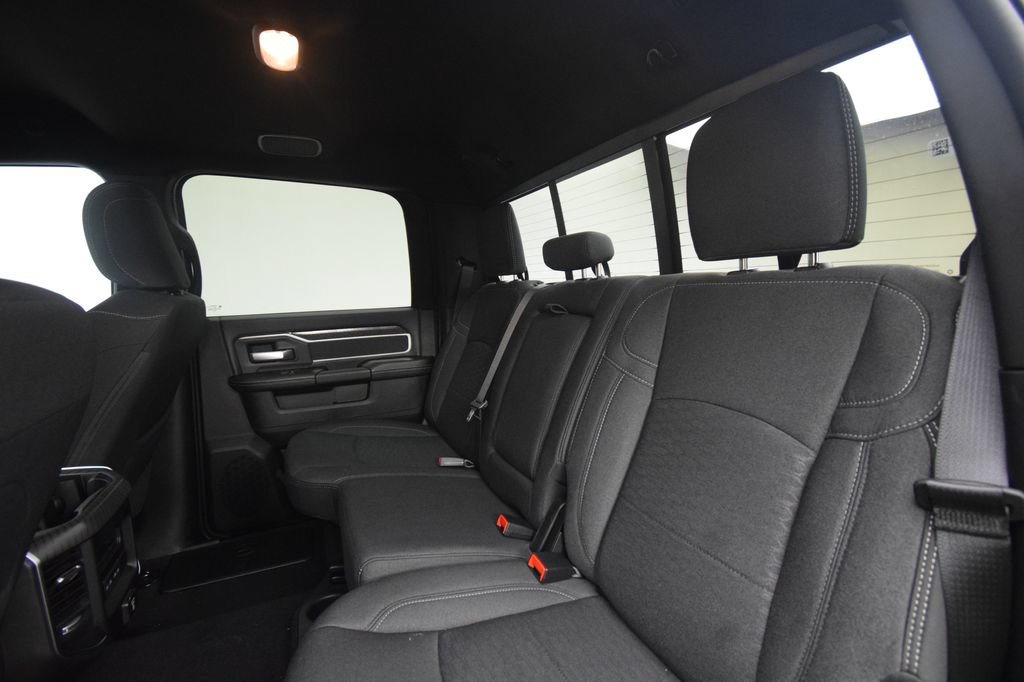 New 2026 RAM 2500 Big Horn AWD/4WD image 36