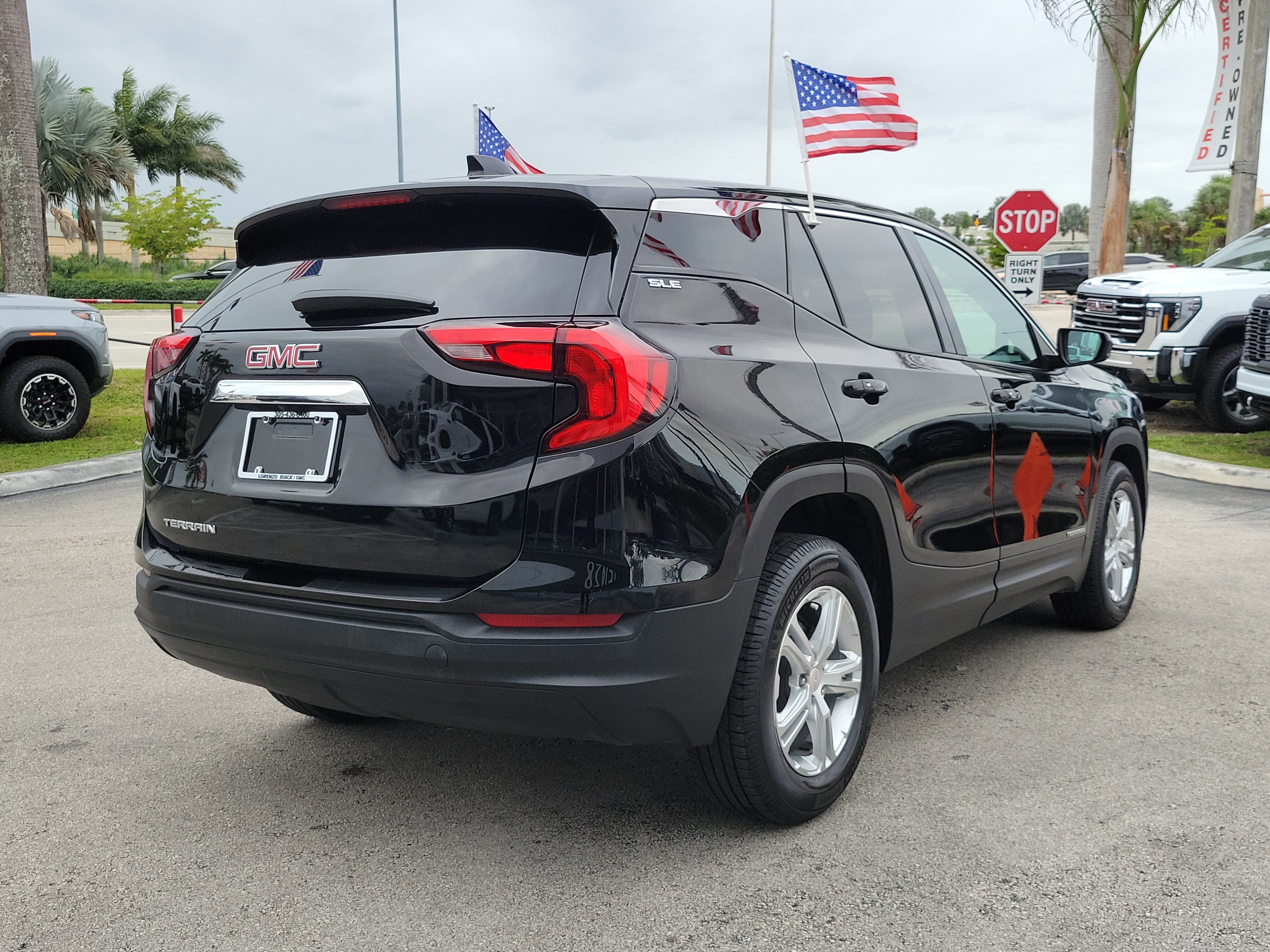 Used 2020 GMC Terrain SLE image 5