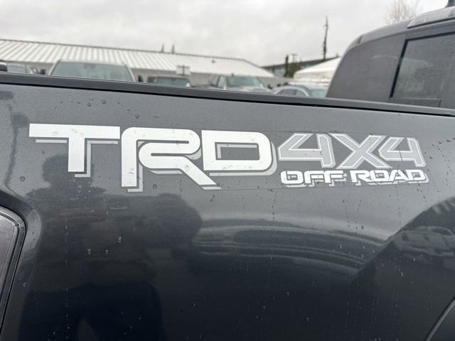 Used 2022 Toyota Tacoma TRD Off-Road w/ Technology Package image 14