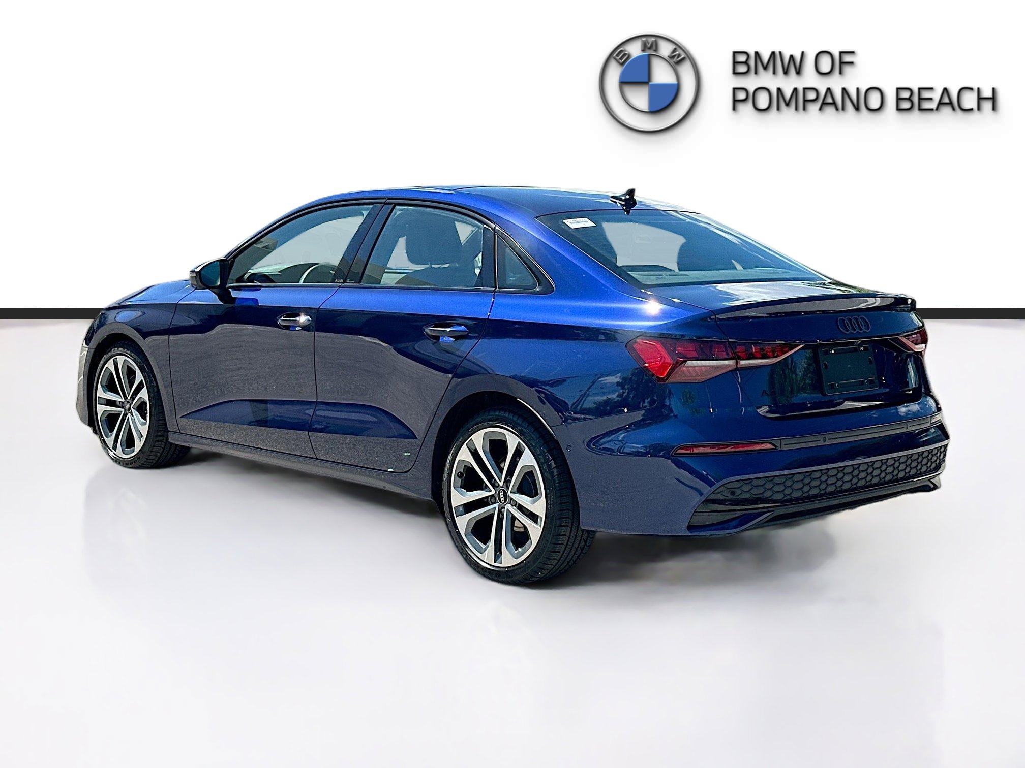 Used 2025 Audi A3 2.0T Premium Plus w/ Premium Plus Package image 5