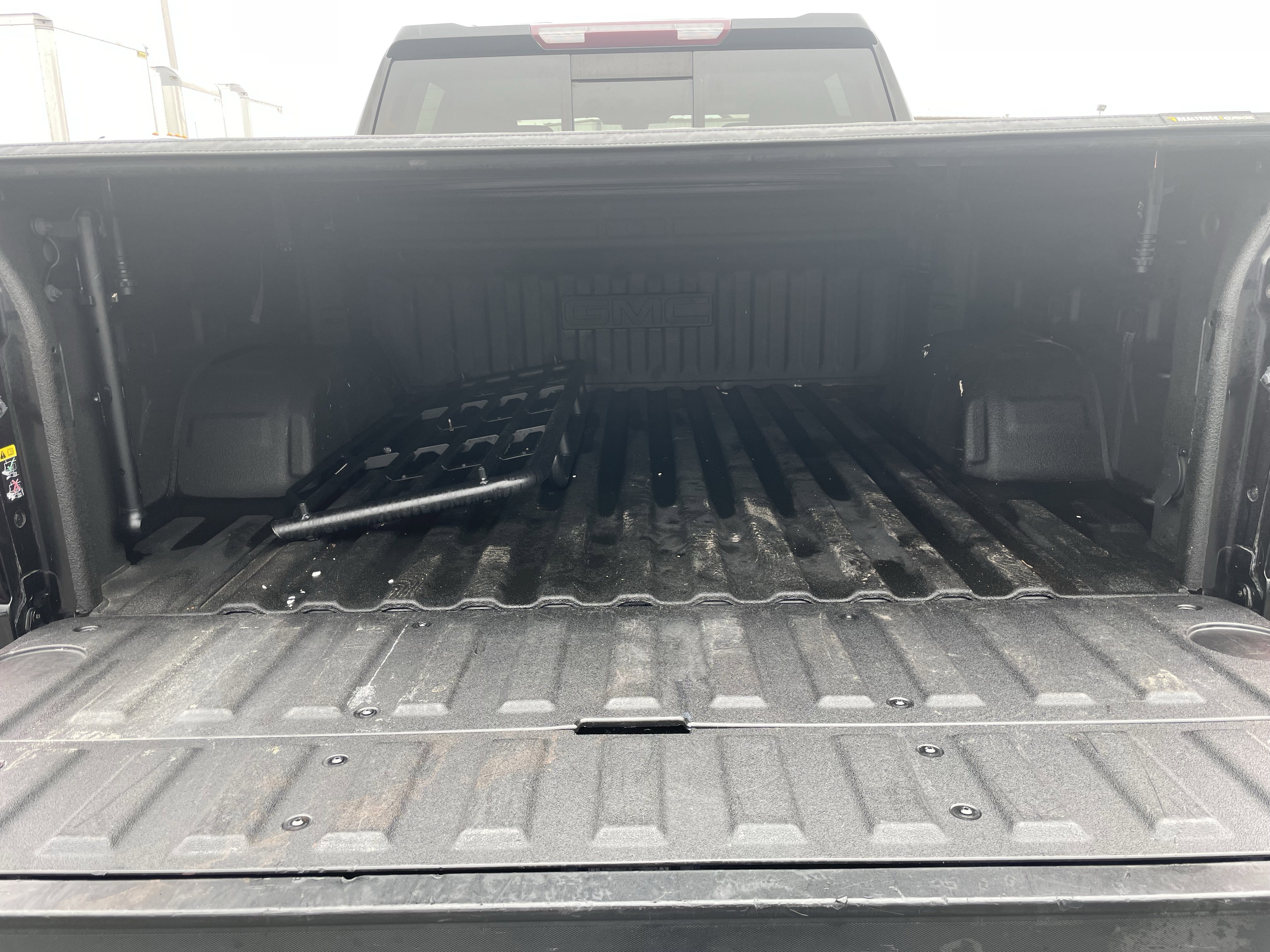 Used 2019 GMC Sierra 1500 SLT w/ SLT Premium Plus Package AWD/4WD image 10
