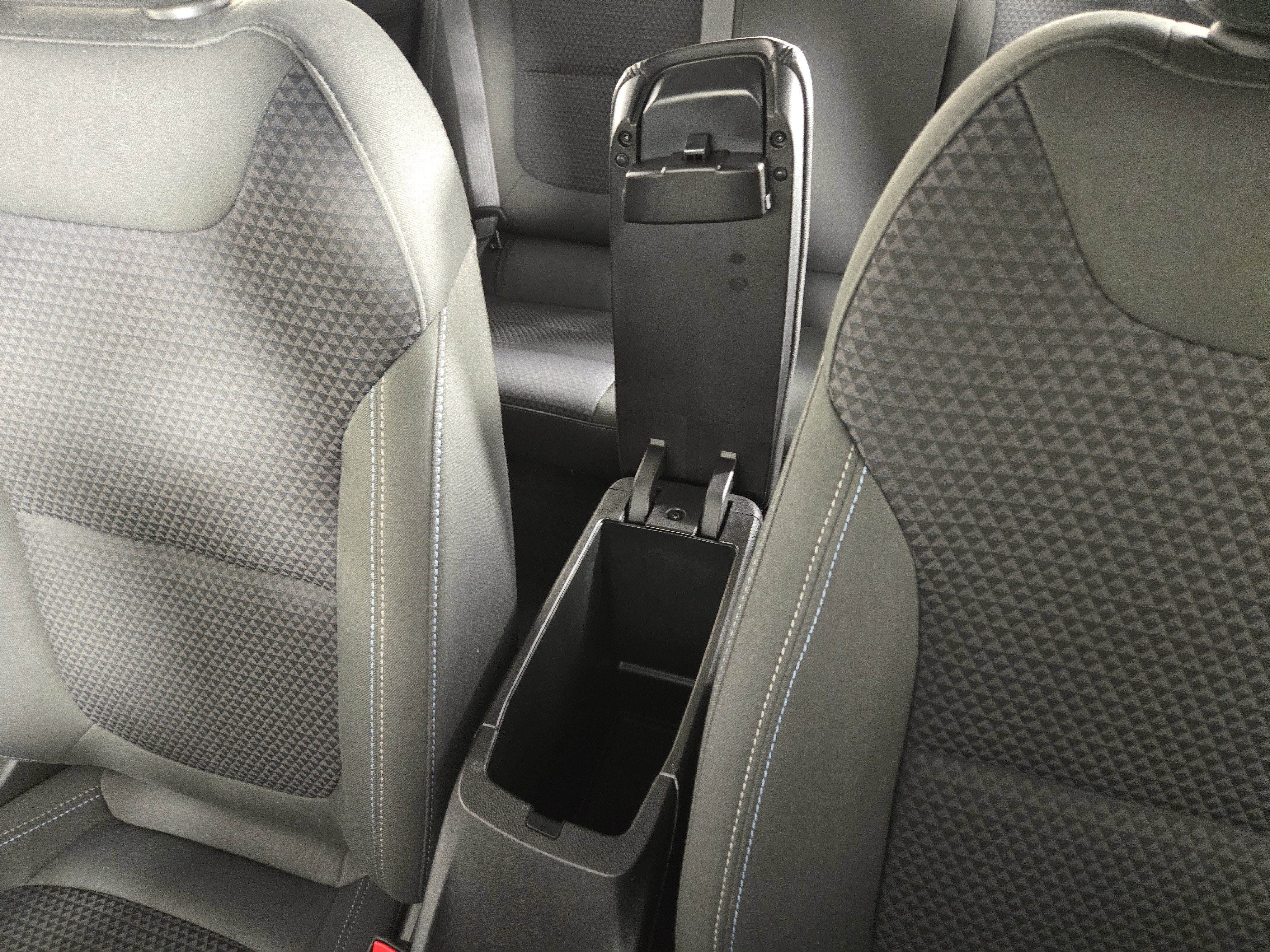 Certified 2023 Chevrolet Bolt LT w/ Driver Confidence Package image 27