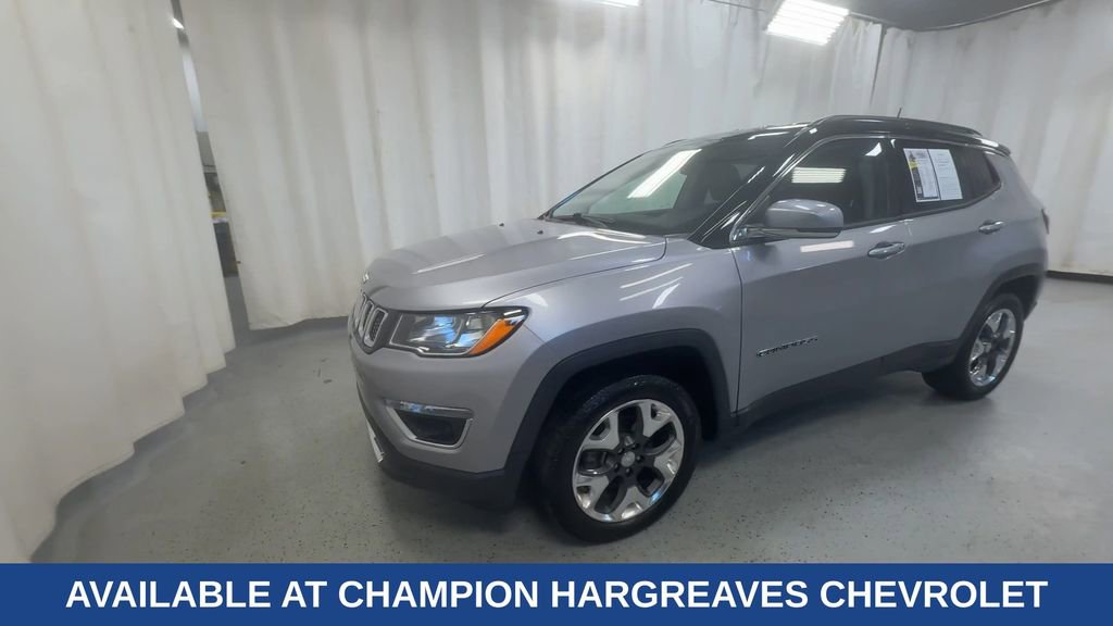Used 2018 Jeep Compass Limited AWD/4WD image 6