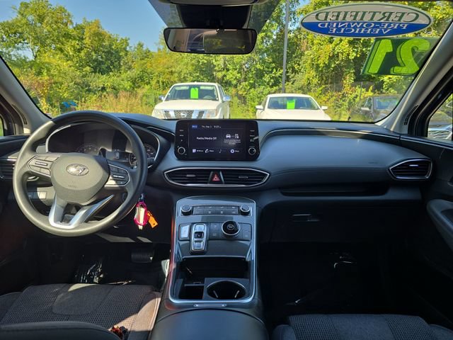 Used 2021 Hyundai Santa Fe SE FWD image 15