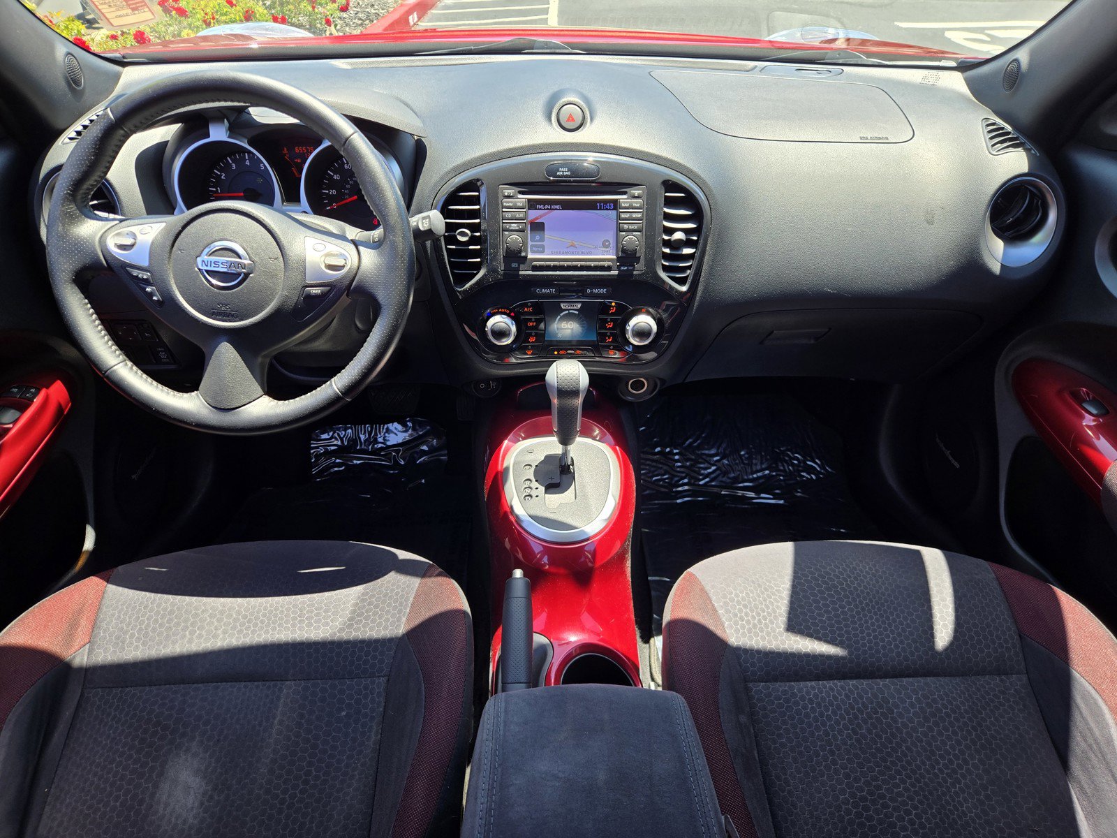 Used 2013 Nissan Juke SV w/ Sport Pkg AWD/4WD image 14