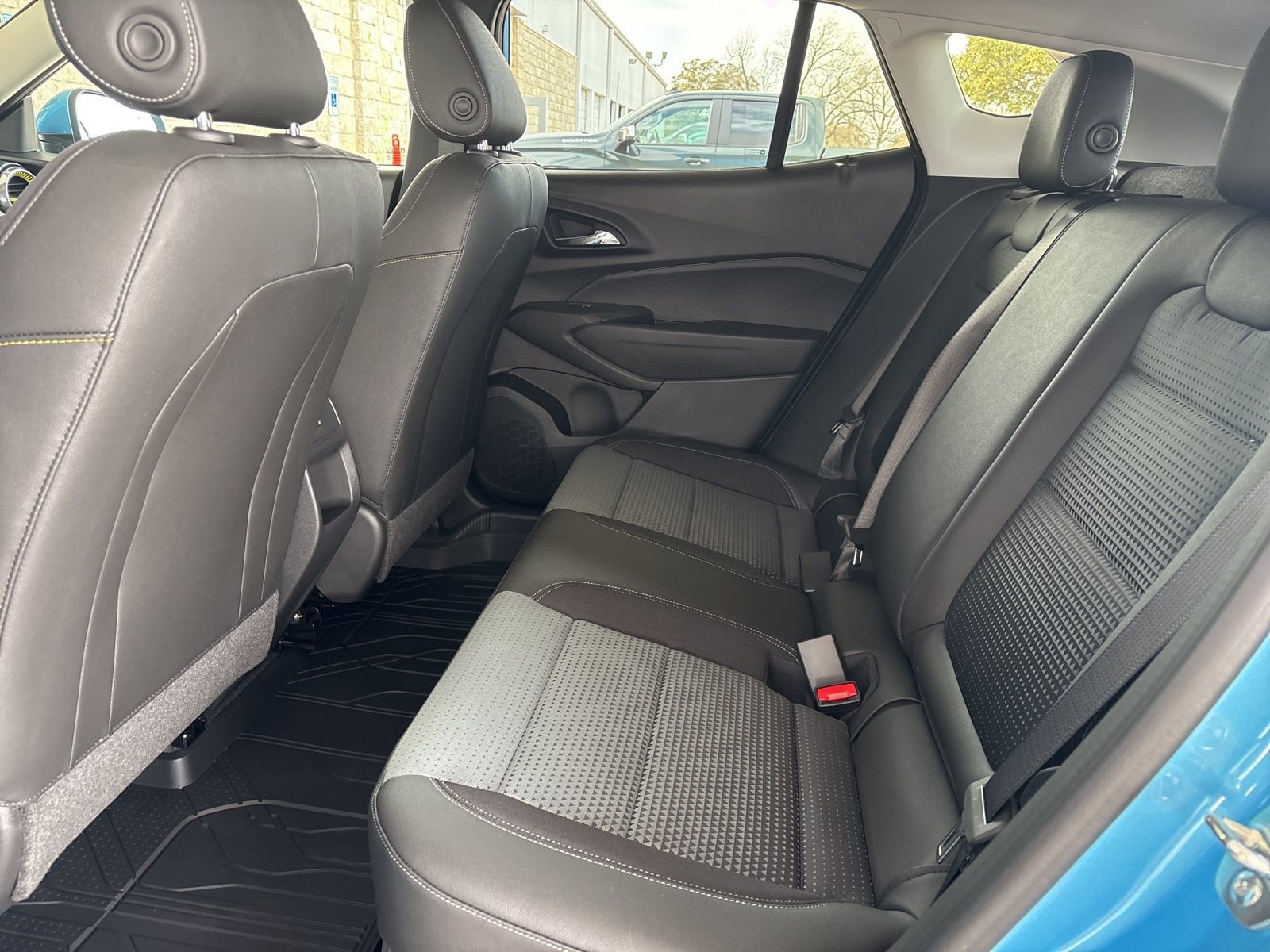 New 2026 Chevrolet Trax LT w/ Driver Confidence Package image 10