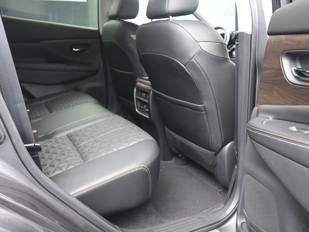 Used 2021 Nissan Murano Platinum w/ Cargo Package image 15