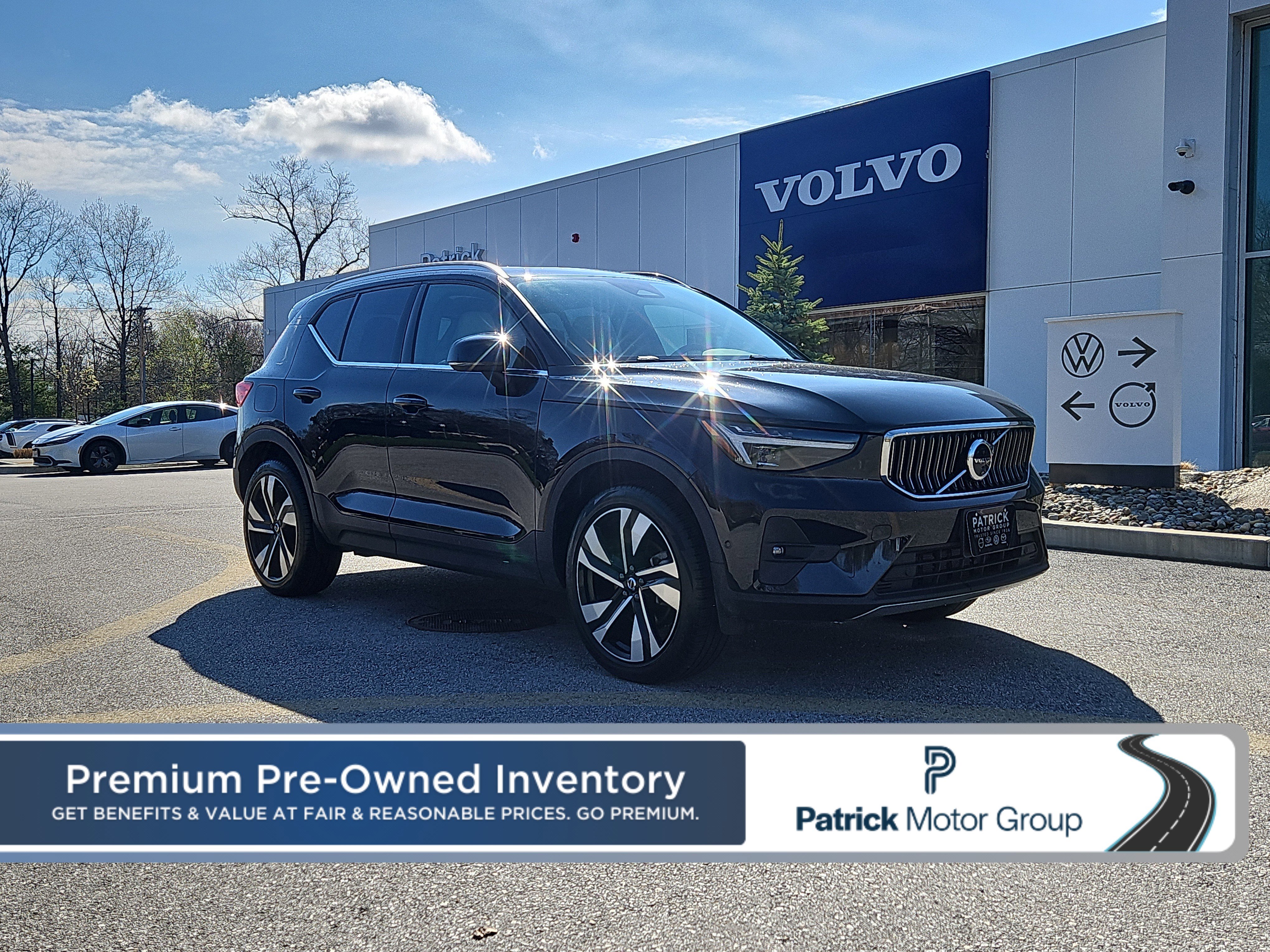 Used 2025 Volvo XC40 B5 Plus w/ Protection Package Premier