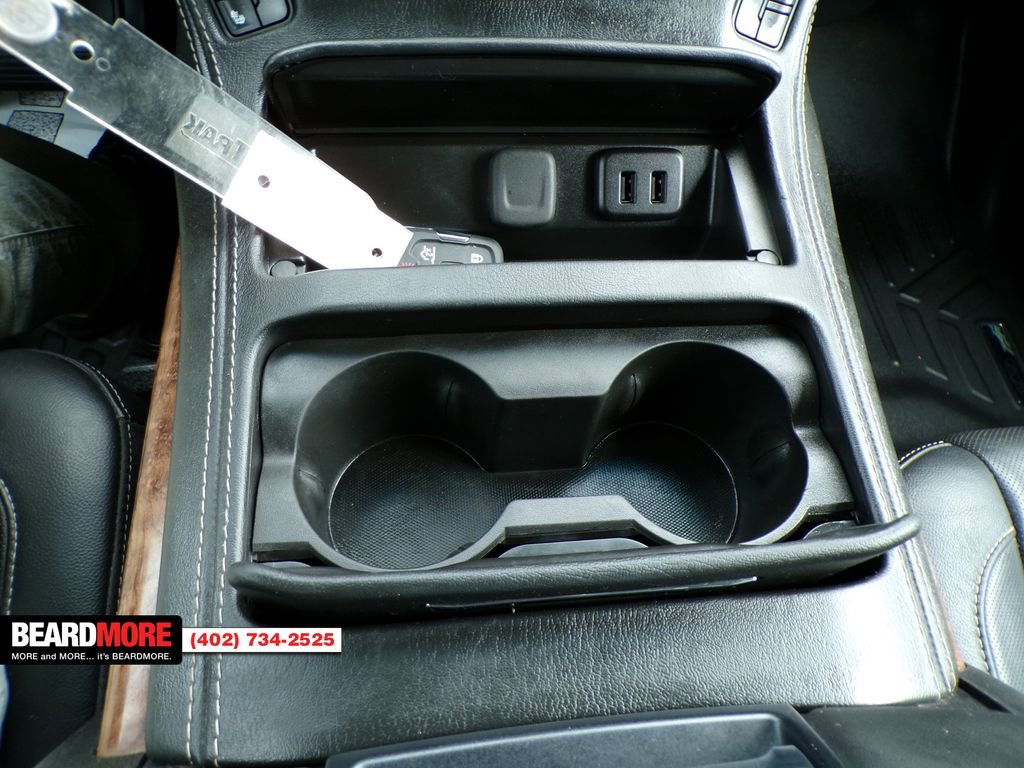 Used 2018 Chevrolet Suburban Premier image 45