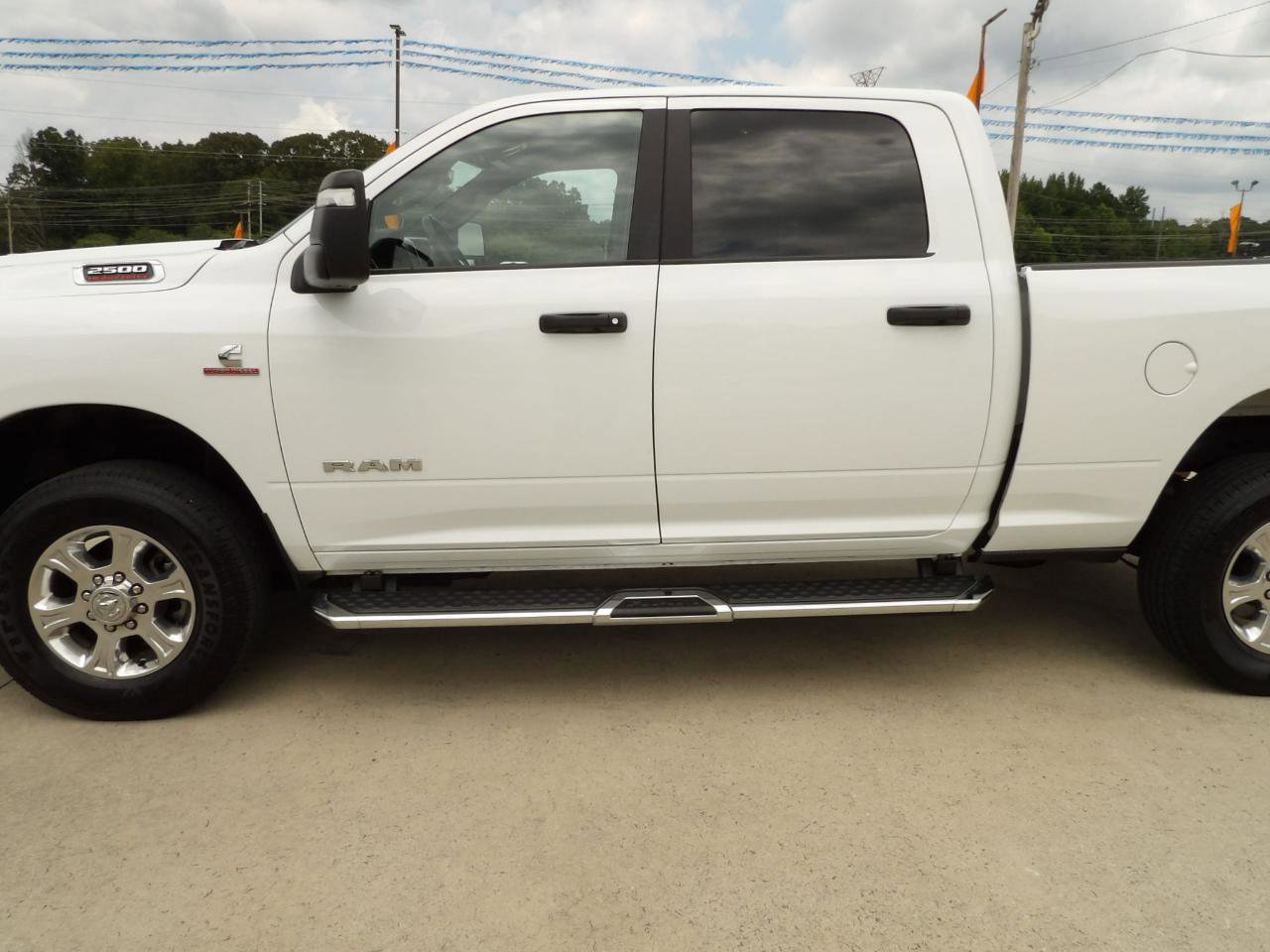 Used 2024 RAM 2500 Big Horn image 8