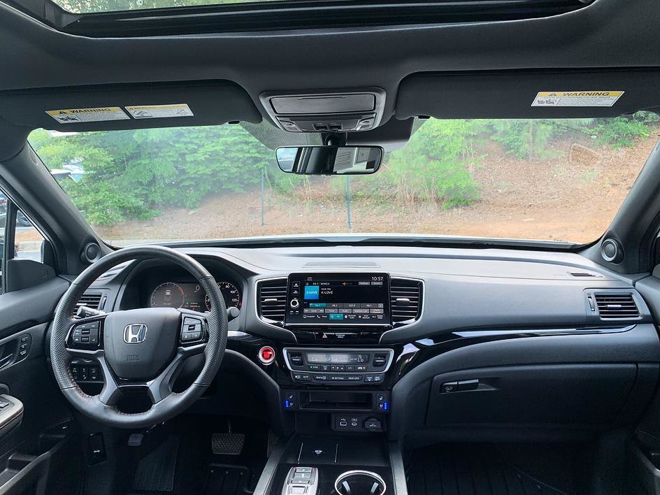 Used 2024 Honda Ridgeline Black Edition image 18