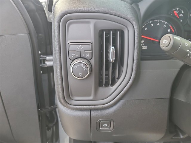 New 2026 Chevrolet Silverado 1500 Custom image 22