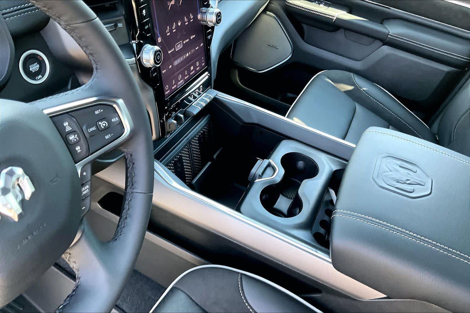 New 2027 RAM 1500 Laramie AWD/4WD image 7