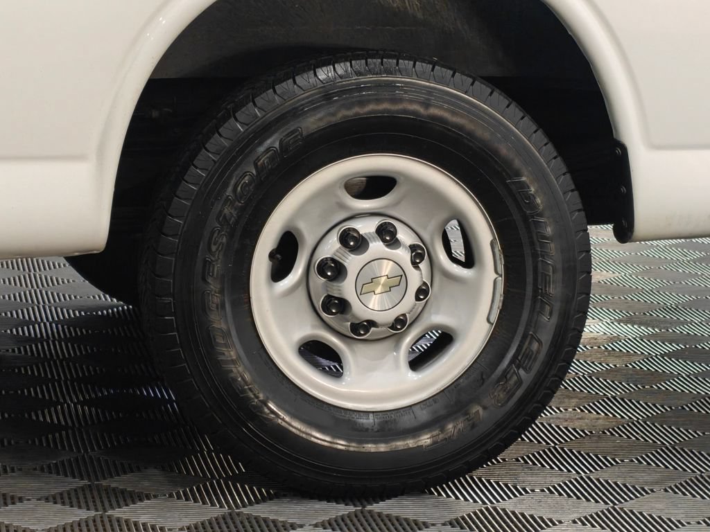 Used 2022 Chevrolet Express 2500 w/ Driver Convenience Package RWD image 39