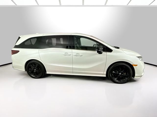 Used 2023 Honda Odyssey Sport image 15