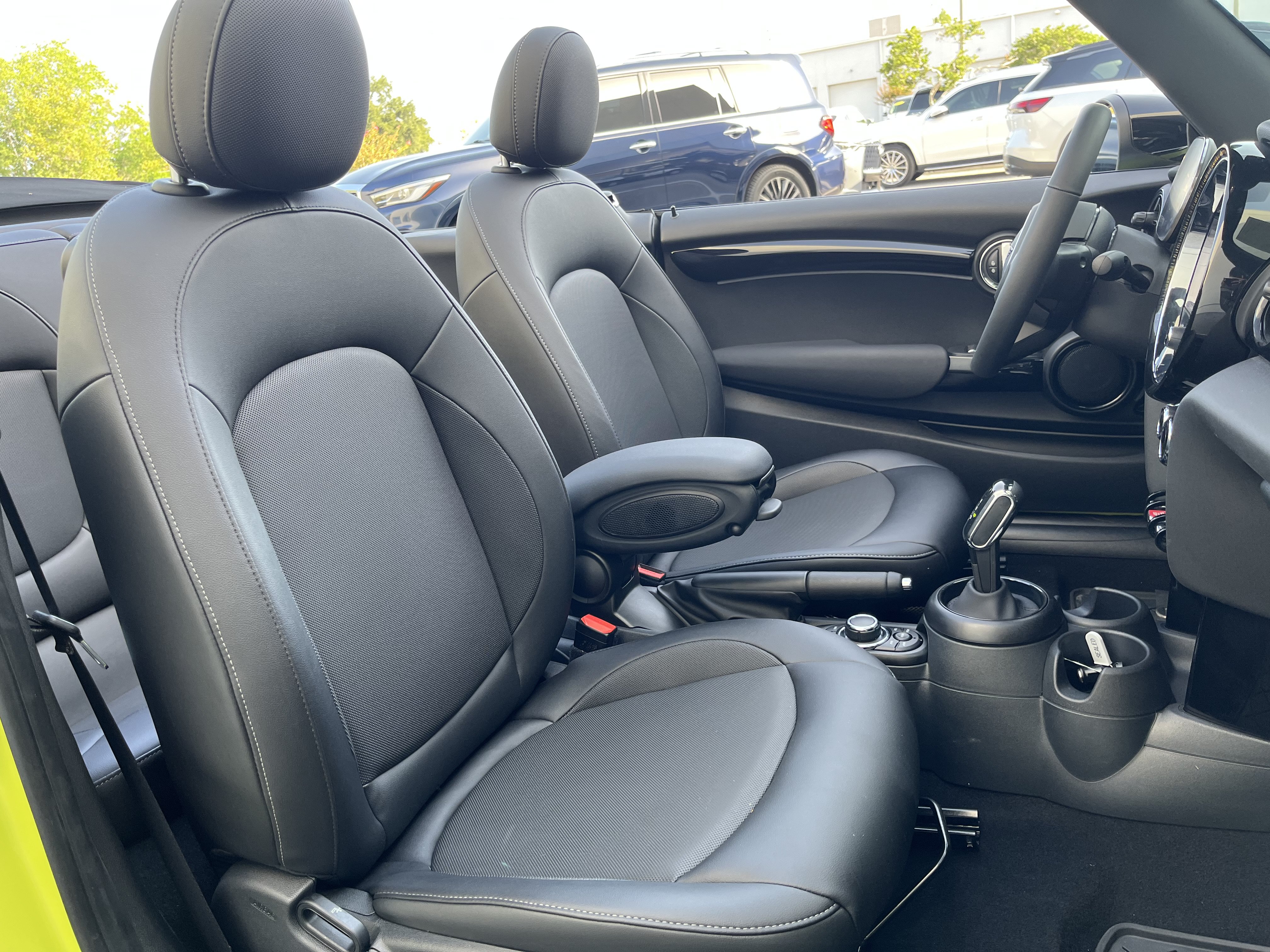 Used 2024 MINI Cooper Convertible FWD image 20