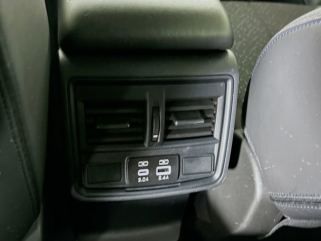 Certified 2025 Subaru Forester Premium image 33