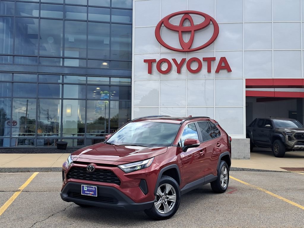Used 2024 Toyota RAV4 XLE w/ Convenience Package AWD/4WD video 1