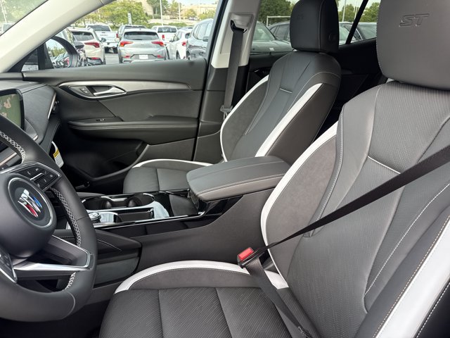 New 2026 Buick Envision Sport Touring AWD/4WD image 5