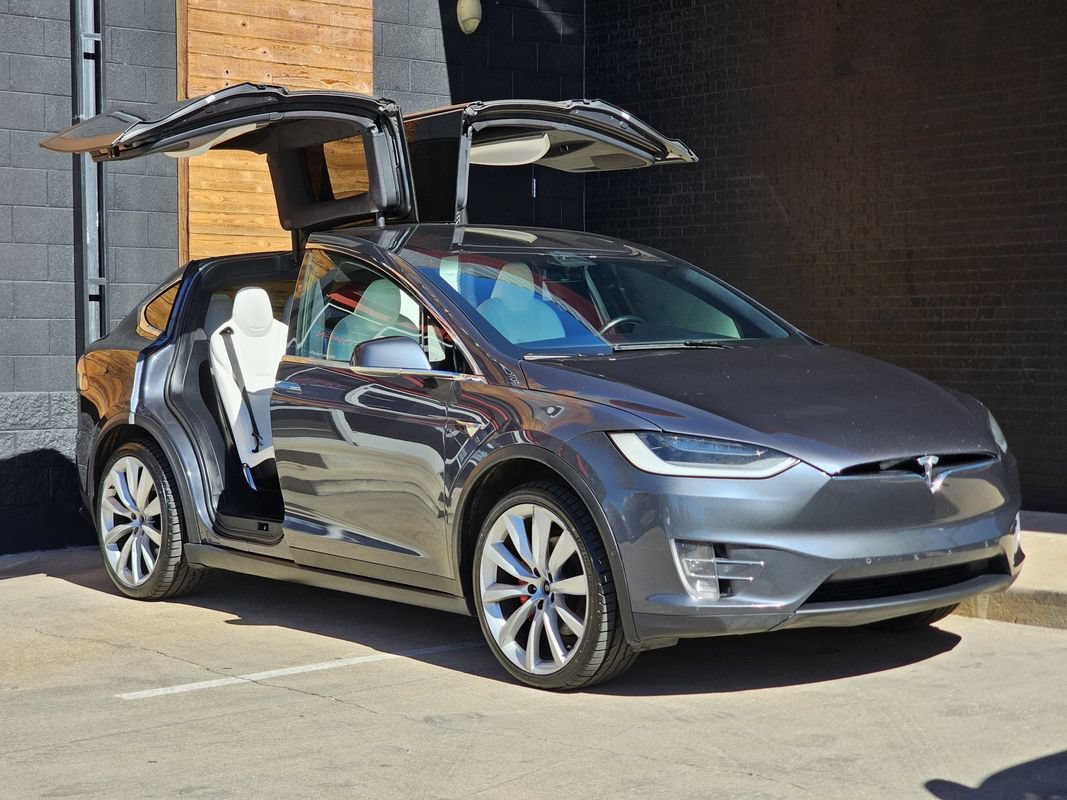 Used 2020 Tesla Model X Performance AWD/4WD image 10