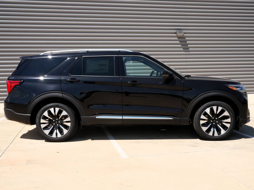 New 2026 Ford Explorer Platinum w/ LUX Leather Package AWD/4WD image 2
