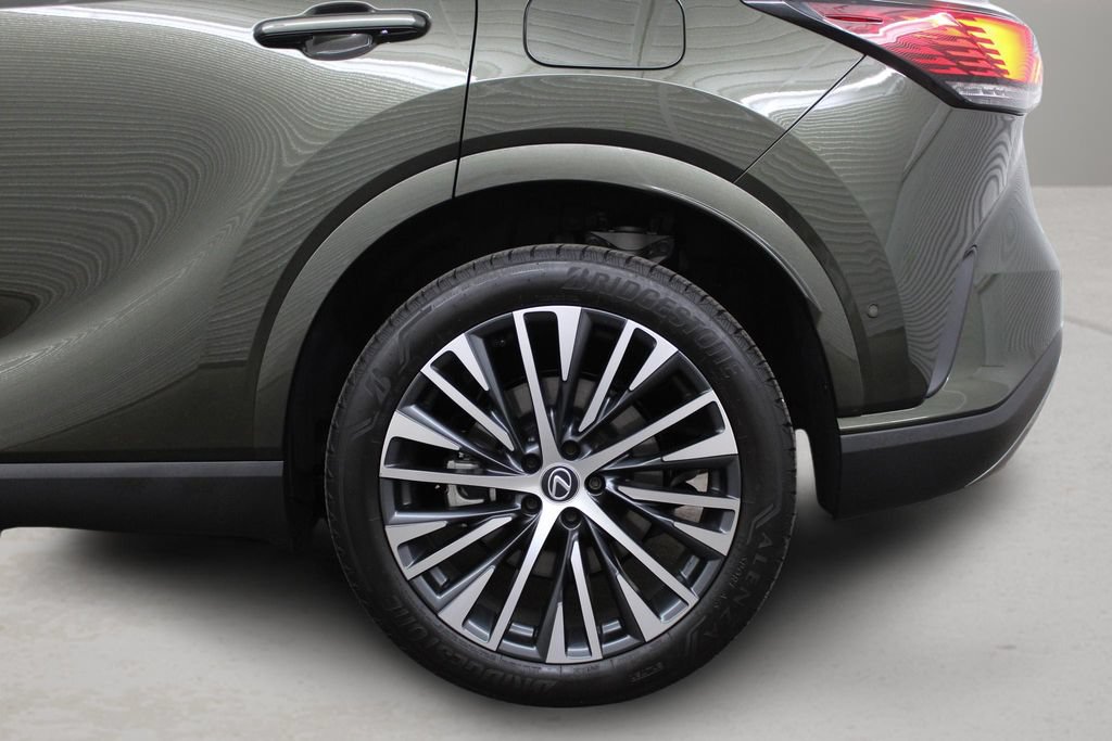 Used 2025 Lexus RX 350 Premium Plus w/ Convenience Package AWD/4WD image 8