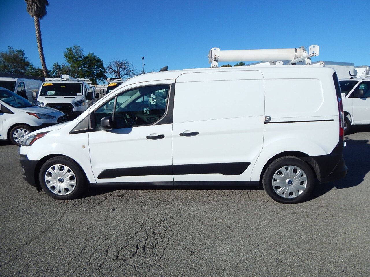 Used 2020 Ford Transit Connect XL image 5