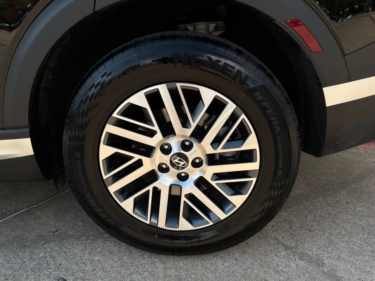 Used 2026 Hyundai Palisade SEL FWD image 9