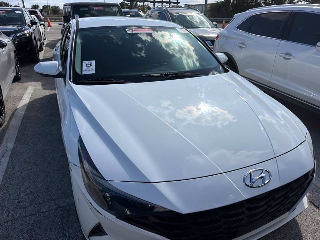 Used 2021 Hyundai Elantra SEL w/ Convenience Package