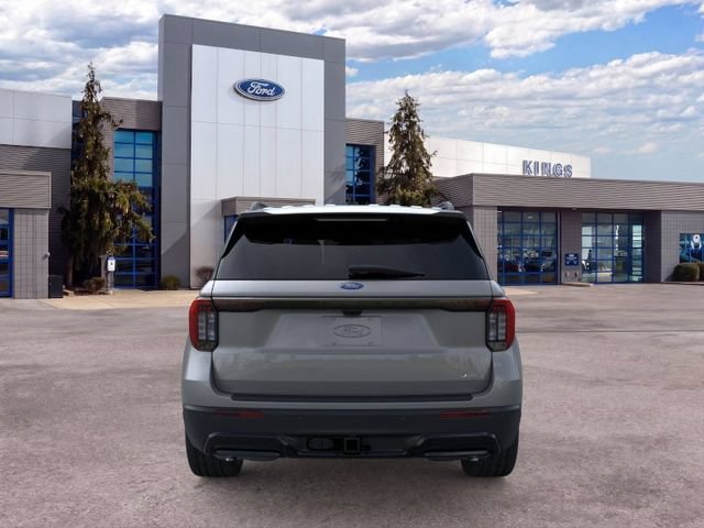 New 2026 Ford Explorer ST-Line w/ ST-Line Street Pack AWD/4WD image 5