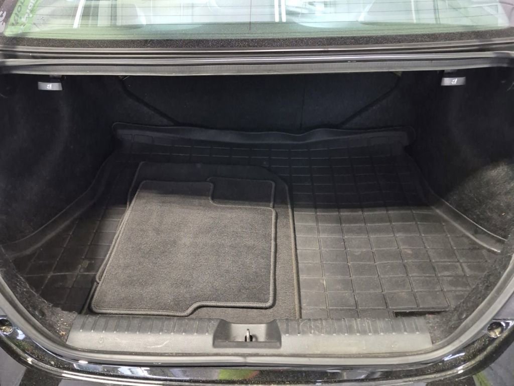 Used 2015 Honda Civic EX image 10