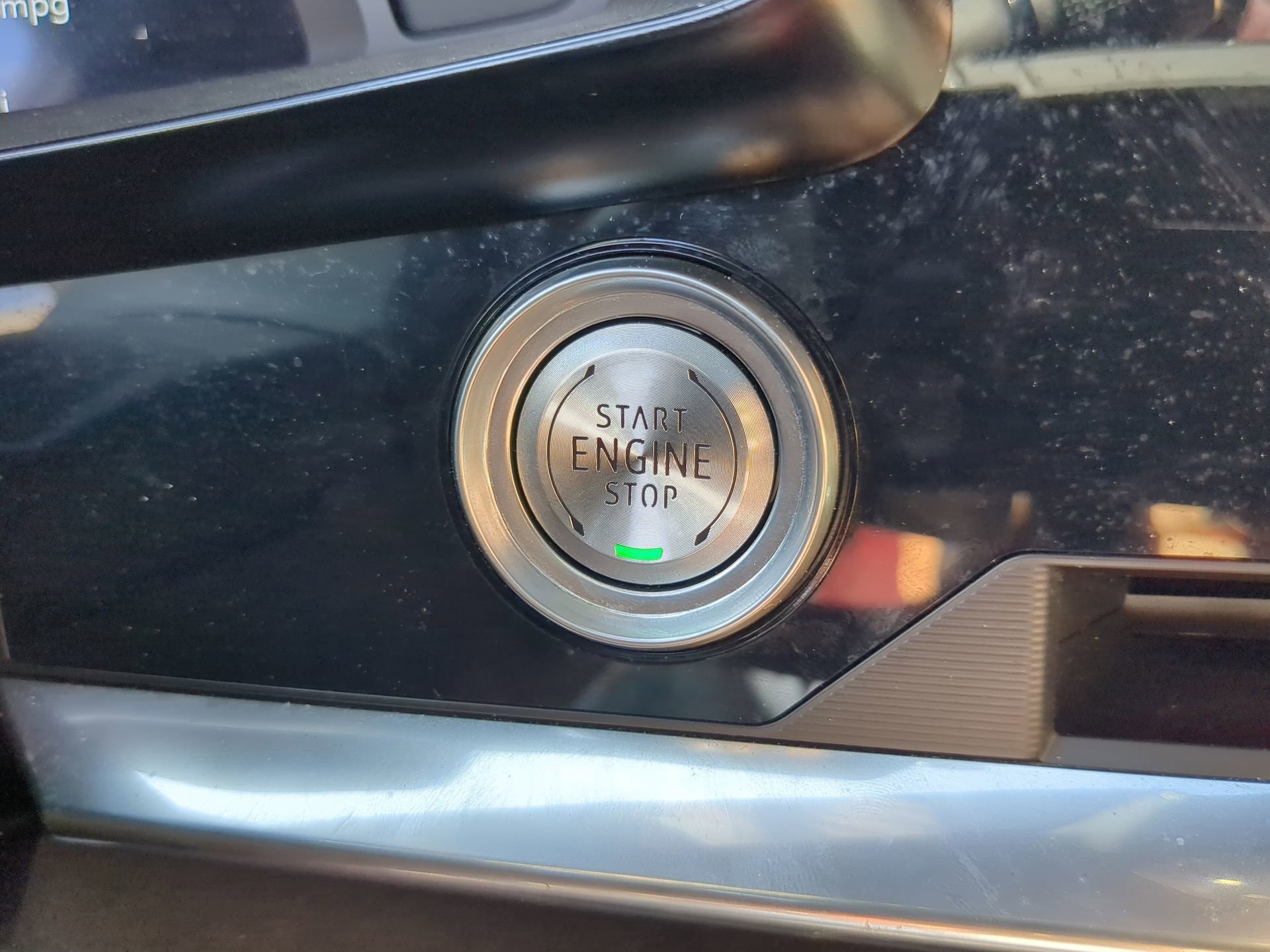 Used 2022 Chevrolet Corvette Stingray Premium Cpe w/ Z51 Performance Package image 58