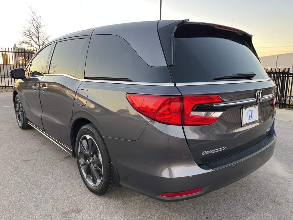 Certified 2024 Honda Odyssey Elite image 6